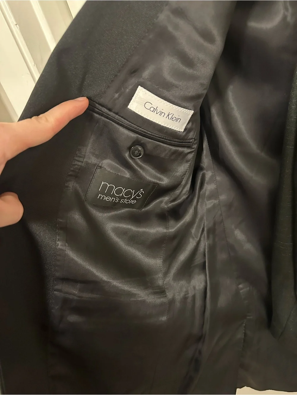 Calvin Klein 38R - 32W Black Patterned Shawl Collar Tuxedo